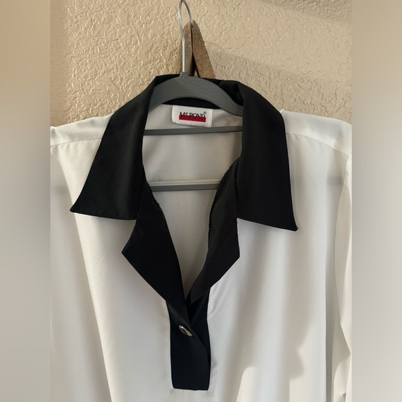 Ms. Bond Vintage (1980s) Longsleeve blouse - Picture 2 of 9